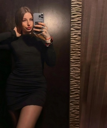 💋 Мое особое внимание украдет твое сердце и все твои фантазии станут яркой реальностью. 💖 Я предлагаю не только физическое удовольствие, но и истинное эмоциональное соединение. Возможны интимные встречи, откровенные беседы и даже приятные прогулки по Москве. 🌆 У меня есть огромная коллекция фотографий, которые помогут тебе узнать меня лучше. 📷 Мои досуговые услуги полностью соответствуют твоим пожеланиям, и я гарантирую 100% конфиденциальность. Вызывай меня, и ты убедишься в моей провокационной привлекательности и нескончаемом желании доставить тебе настоящее удовольствие! ✨💃 Алина